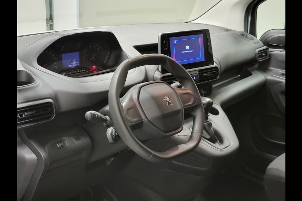 Peugeot Partner 1.2PureTech 110pk Benzine!