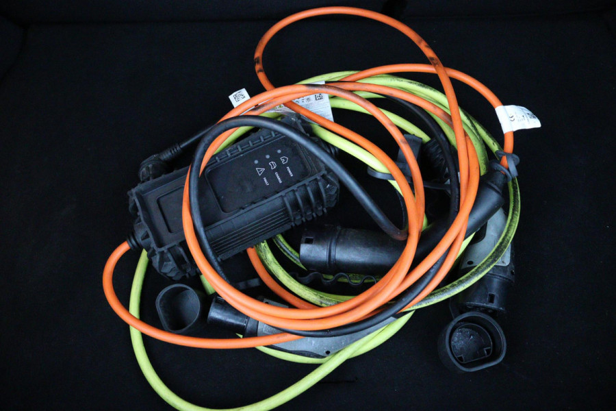 Opel CORSA-E Elegance 50 kWh*3FASE*ECC*CRUISE*NAVI*CARPLAY