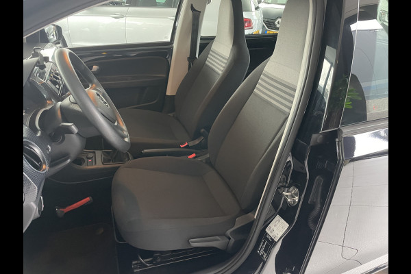 Volkswagen up! 1.0 BMT move up! Airco - Alarm klasse 1 - Bluetooth - Licht metalen velgen 15 inch - Radio - Hill hold functie - Regensensor - Start/stop systeem - Bandenspanningscontrole systeem
