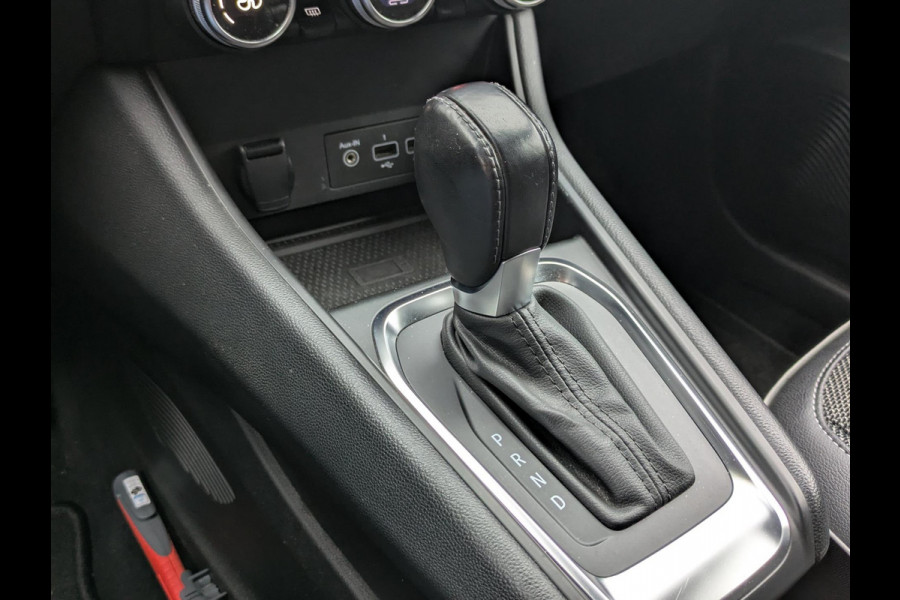 Renault Captur 1.3 TCe 140 Intens Aut.|Navi|Camera|Trekhaak|Climate-Control|LED|Keyless-Entry/Go