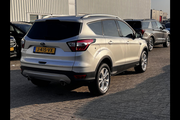 Ford Kuga 1.5 EcoBoost Titanium | 150 pk | Verwarmde voorstoelen | Trekhaak uitklapbaar | Sony audio installatie |