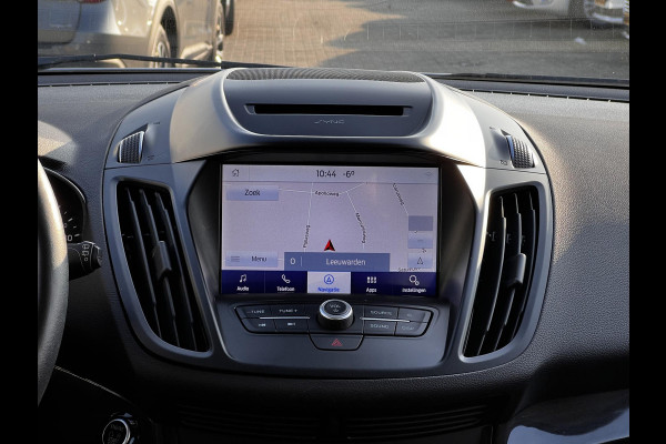 Ford Kuga 1.5 EcoBoost Titanium | 150 pk | Verwarmde voorstoelen | Trekhaak uitklapbaar | Sony audio installatie |