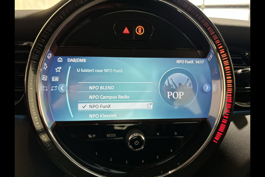 MINI Mini Electric Essential 33 kWh Navigatie | Nette Auto! SOH Waarde 96,7%