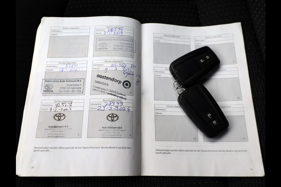 Toyota C-HR 1.8 Hybrid Dynamic | Stoelverwarming | Navigatie | Parkeersensor