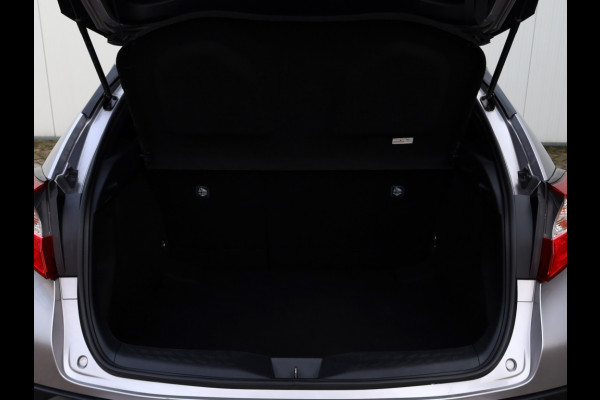 Toyota C-HR 1.8 Hybrid Dynamic | Stoelverwarming | Navigatie | Parkeersensor