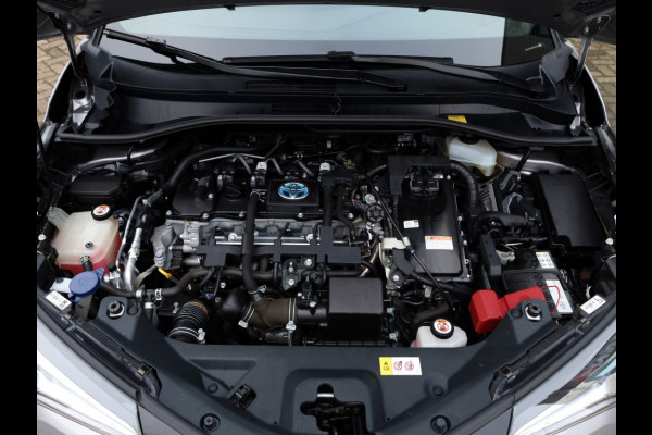 Toyota C-HR 1.8 Hybrid Dynamic | Stoelverwarming | Navigatie | Parkeersensor