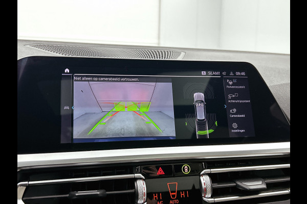 BMW 3 Serie Touring 330e High Executive(Dealer OnderH, Panorama, Laserlights, Navi Pro, Camera, PDC V+A, Cruise Con, Etc)