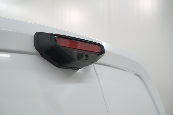 Peugeot Partner 1.5 BlueHDi 130 EAT8 S&S L1 | Trekhaak | Laadruimte-Pakket | Camera | Dodehoekdetectie