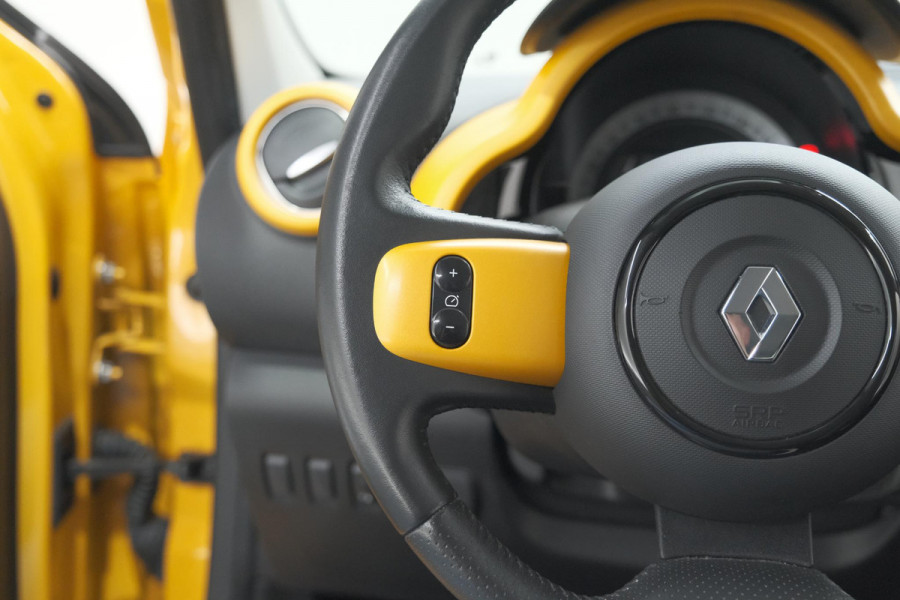 Renault Twingo 1.0 SCe Intens | Premium | Apple Carplay | Parkeersensoren | Cruise Control