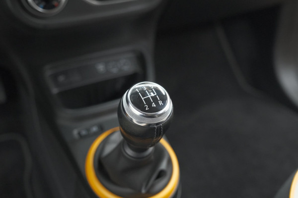 Renault Twingo 1.0 SCe Intens | Premium | Apple Carplay | Parkeersensoren | Cruise Control