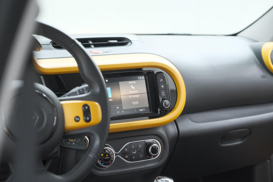 Renault Twingo 1.0 SCe Intens | Premium | Apple Carplay | Parkeersensoren | Cruise Control