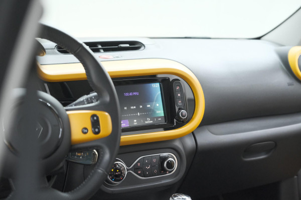 Renault Twingo 1.0 SCe Intens | Premium | Apple Carplay | Parkeersensoren | Cruise Control