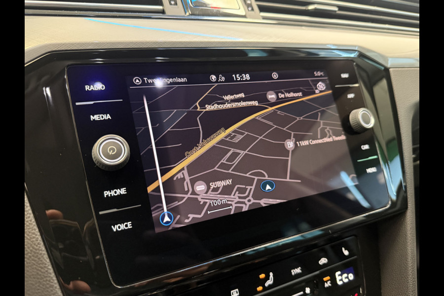 Volkswagen Passat Variant 1.4 TSI PHEV GTE Business ACC Massage Camera Stoelverwarming 24 maanden garantie mogelijk (*vraag naar de voorwaarden)