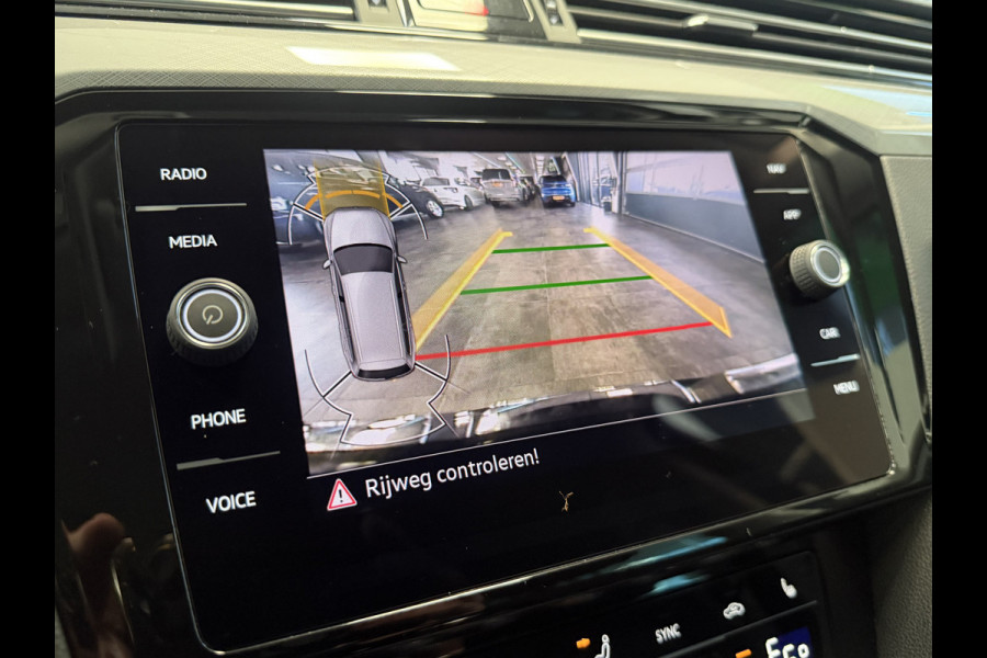 Volkswagen Passat Variant 1.4 TSI PHEV GTE Business ACC Massage Camera Stoelverwarming 24 maanden garantie mogelijk (*vraag naar de voorwaarden)