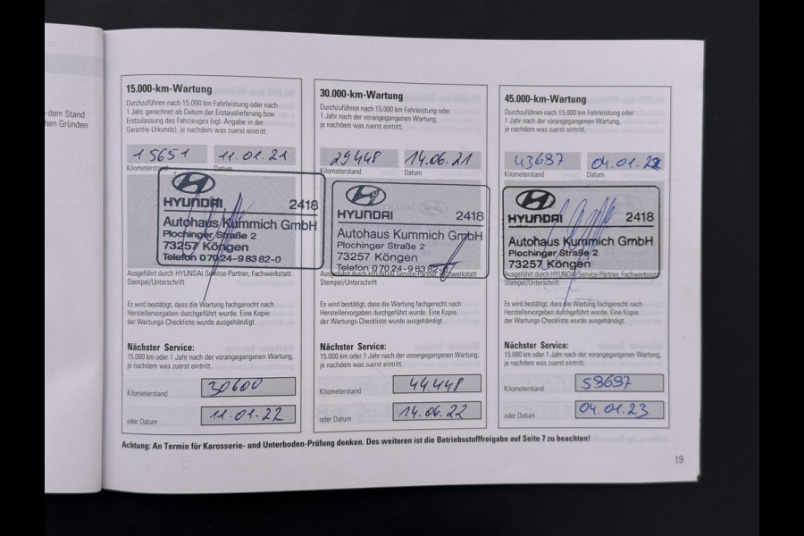 Hyundai Kona EV Premium 64 kWh SOH 100% | 3-FASE | WARMTEPOMP | LEDER | STOEL VERWARM, VENTILATIE | CAMERA | RIJKLAAR INCL. 12 MND BOVAG GARANTIE