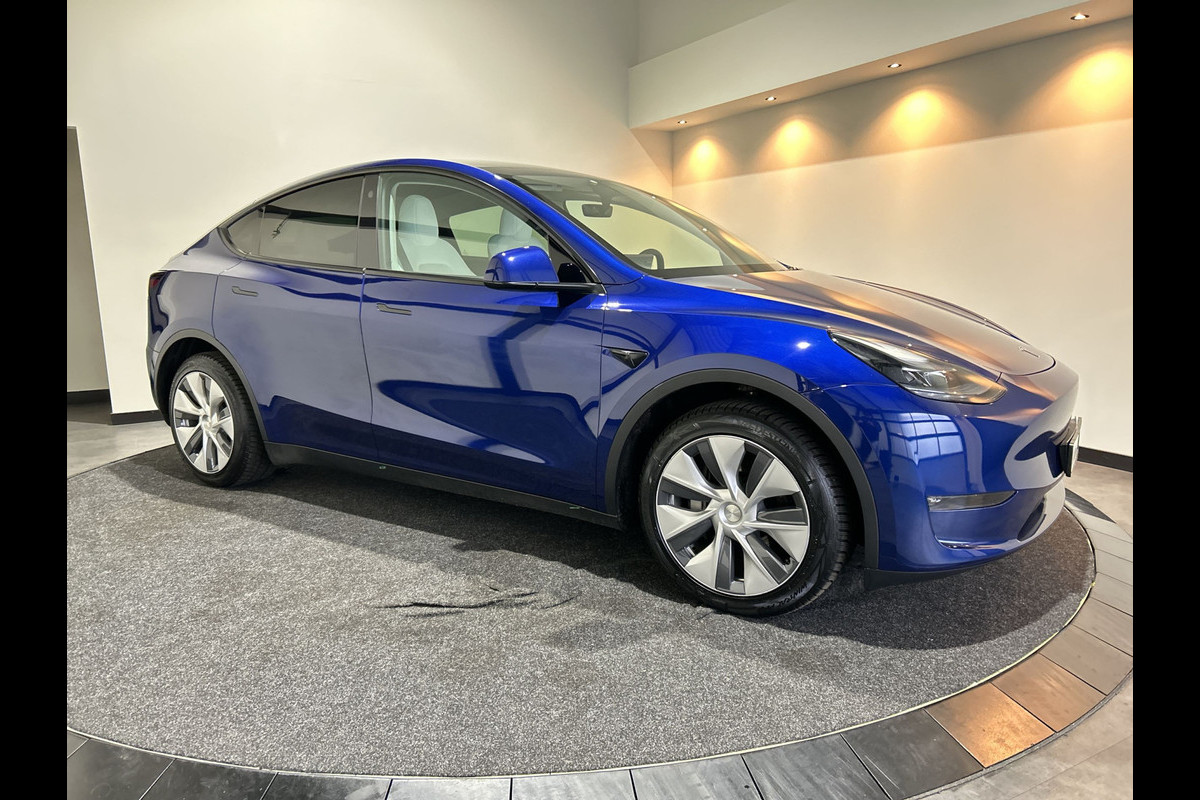 Tesla Model Y Long Range AWD 75 kWh Panoramadak | Wit leder!