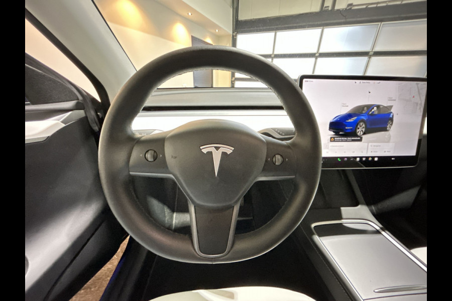 Tesla Model Y Long Range AWD 75 kWh Panoramadak | Wit leder!