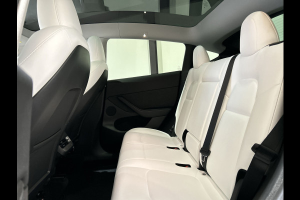 Tesla Model Y Long Range AWD 75 kWh Panoramadak | Wit leder!