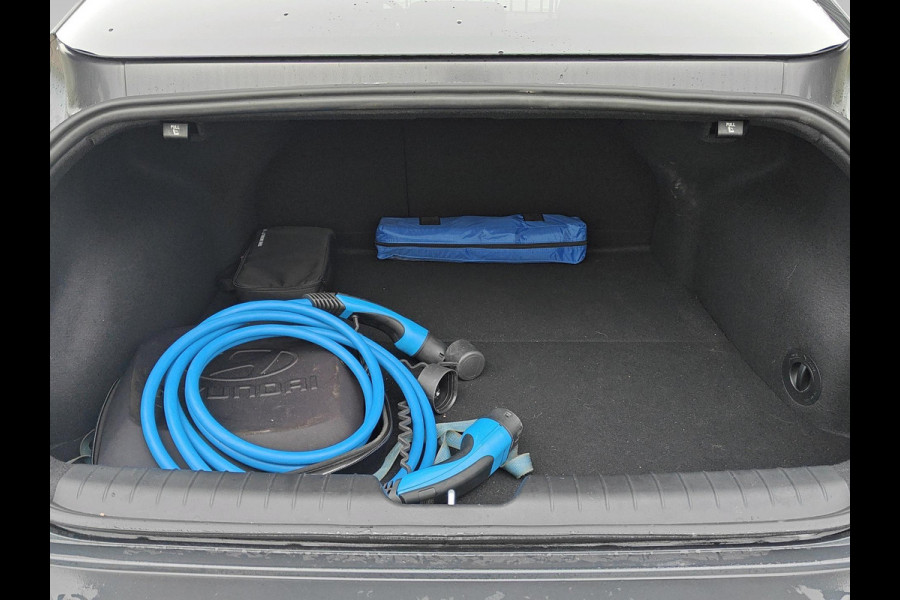 Hyundai IONIQ 6 Connect 77.4 kWh | Achterstoelen verwarmd | Adaptief Cruise Control | Apple Carplay/Android Auto