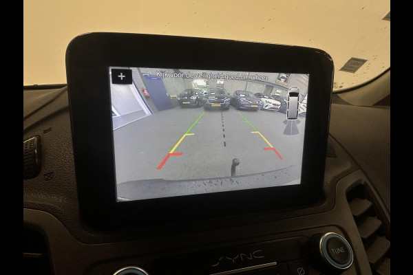 Ford Transit Connect 1.5 TDCI L1 Trend Trekhaak Navigatie Apple Carplay/Android Auto Camera Parkeersensoren achter Airco