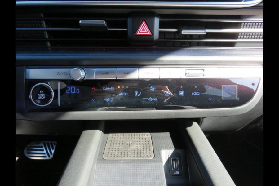 Hyundai IONIQ 6 Connect 77 kWh | Elektrische verstelbare stoelen | Navigatie | V2L | Carplay