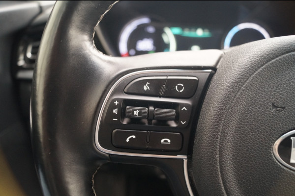 Kia e-Niro ExecutiveLine 64kWh -SOH100%-LEER-ECC-