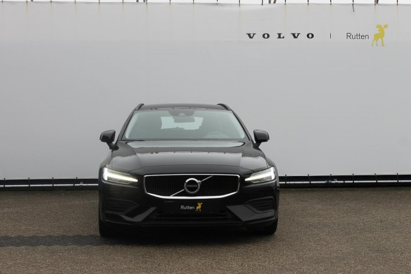 Volvo V60 B3 163PK Automaat Momentum Advantage Lederen bekleding / Apple Carplay / Cruise control / Stoelverwarming / Stuurwielverwarming / lichtmetalen velgen / Road Sign information