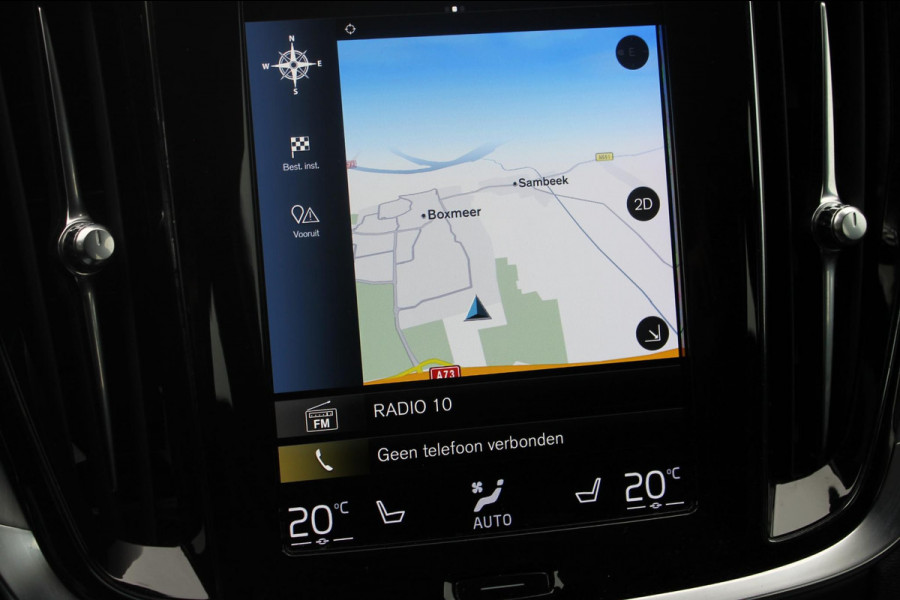 Volvo V60 B3 163PK Automaat Momentum Advantage Lederen bekleding / Apple Carplay / Cruise control / Stoelverwarming / Stuurwielverwarming / lichtmetalen velgen / Road Sign information