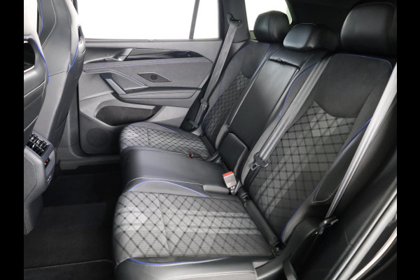 Volkswagen Tayron 1.5 eHybrid R-Line Edition 204 pk Automaat (DSG) | Verlengde garantie | Navigatie | Panoramadak | Trekhaak (wegklapbaar) | Parkeersensoren (Park assist) | Rondomzicht camera | Black Style pakket | R-Line |