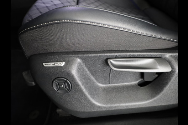 Volkswagen Tayron 1.5 eHybrid R-Line Edition 204 pk Automaat (DSG) | Verlengde garantie | Navigatie | Panoramadak | Trekhaak (wegklapbaar) | Parkeersensoren (Park assist) | Rondomzicht camera | Black Style pakket | R-Line |