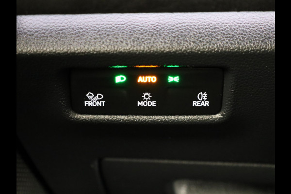 Volkswagen Tayron 1.5 eHybrid R-Line Edition 204 pk Automaat (DSG) | Verlengde garantie | Navigatie | Panoramadak | Trekhaak (wegklapbaar) | Parkeersensoren (Park assist) | Rondomzicht camera | Black Style pakket | R-Line |