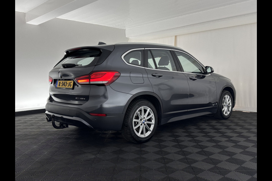 BMW X1 xDrive25e eDrive Edition (INCL.BTW) *HEAD-UP | LEATHER | FULL-LED | HARMAN/KARDON | HEATED-COMFORTSEATS | NAVI-FULLMAP | ECC | PDC | CRUISE | 17''ALU | TOWBAR*