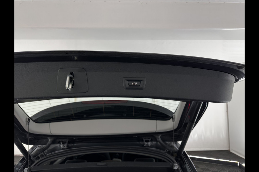 BMW X1 xDrive25e eDrive Edition (INCL.BTW) *HEAD-UP | LEATHER | FULL-LED | HARMAN/KARDON | HEATED-COMFORTSEATS | NAVI-FULLMAP | ECC | PDC | CRUISE | 17''ALU | TOWBAR*