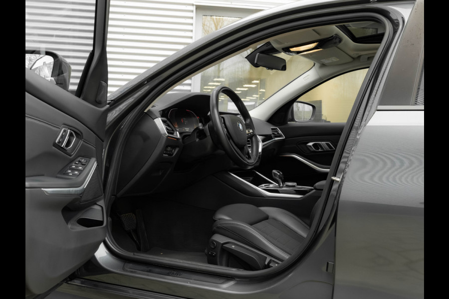 BMW 3-serie 320d - Sportstoelen - Schuif-/kanteldak - Hifi - Camera - Keyless Entry