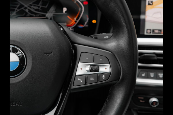 BMW 3-serie 320d - Sportstoelen - Schuif-/kanteldak - Hifi - Camera - Keyless Entry