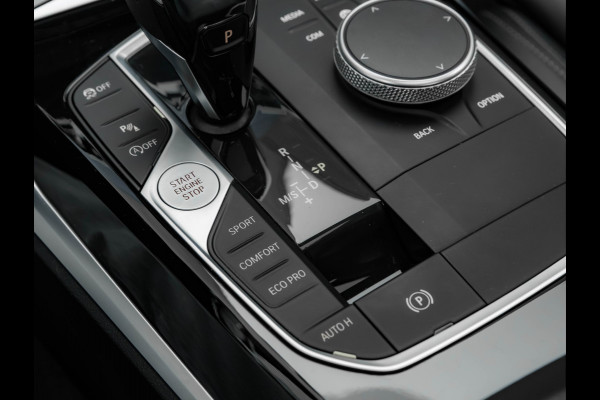 BMW 3-serie 320d - Sportstoelen - Schuif-/kanteldak - Hifi - Camera - Keyless Entry