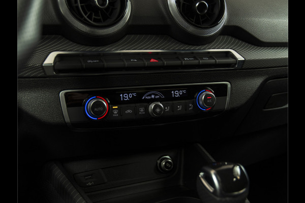 Audi Q2 35 TFSI S Edition SLINE-18"-CAMERA