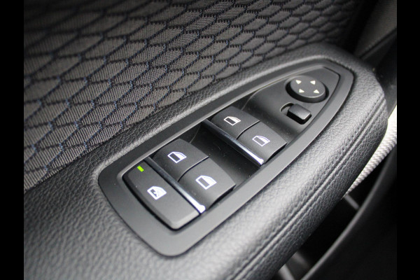 BMW 1-serie 118i Corporate Lease Executive | ELEKTRISCH SCHUIFDAK | ALCANTARA BEKLEDING | HARMAN KARDON |