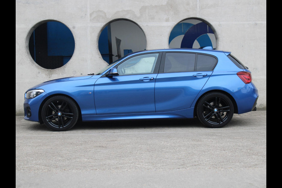 BMW 1-serie 118i Corporate Lease Executive | ELEKTRISCH SCHUIFDAK | ALCANTARA BEKLEDING | HARMAN KARDON |