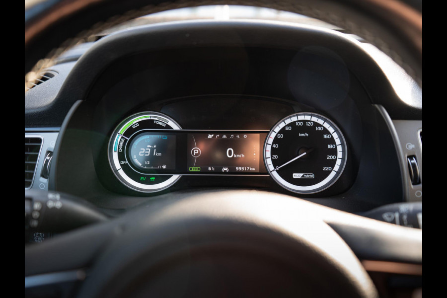 Kia Niro 1.6 GDi Hybrid Design Edition Stoel en stuur verwarming | Trekhaak