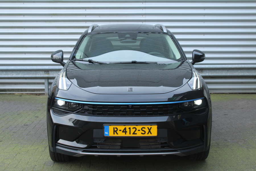 Lynk & Co 01 1.5 262pk PHEV 360 Camera BTW NL-Auto NAP Panoramadak Clima Cruise Navi Carplay 20"LMV El. Klep