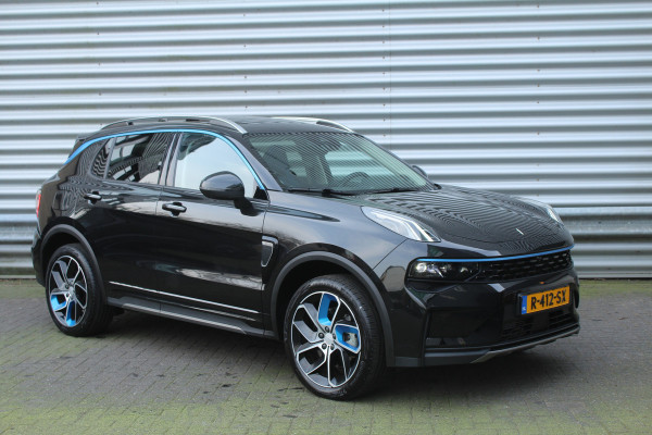 Lynk & Co 01 1.5 262pk PHEV 360 Camera BTW NL-Auto NAP Panoramadak Clima Cruise Navi Carplay 20"LMV El. Klep
