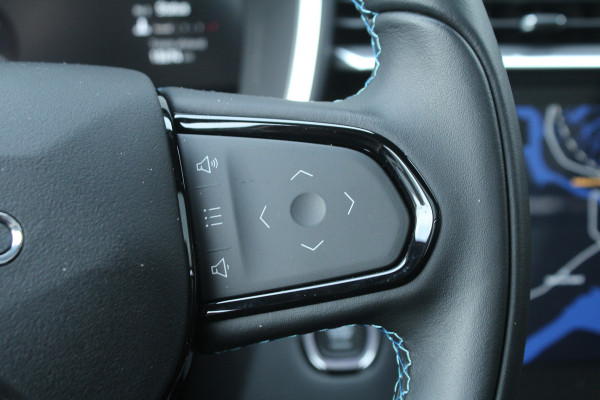 Lynk & Co 01 1.5 262pk PHEV 360 Camera BTW NL-Auto NAP Panoramadak Clima Cruise Navi Carplay 20"LMV El. Klep