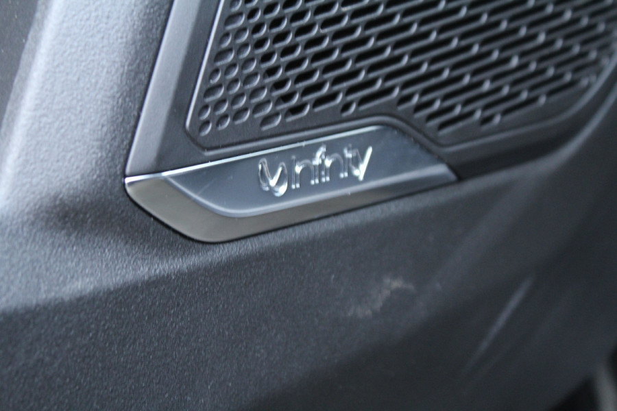 Lynk & Co 01 1.5 262pk PHEV 360 Camera BTW NL-Auto NAP Panoramadak Clima Cruise Navi Carplay 20"LMV El. Klep