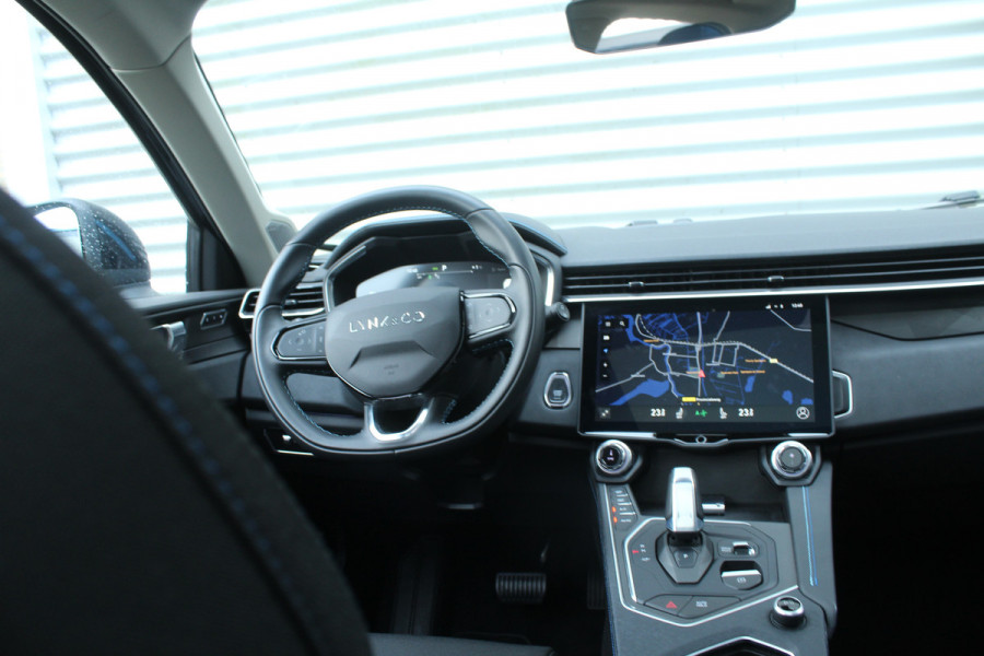 Lynk & Co 01 1.5 262pk PHEV 360 Camera BTW NL-Auto NAP Panoramadak Clima Cruise Navi Carplay 20"LMV El. Klep