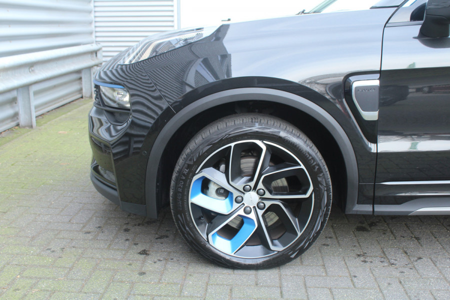 Lynk & Co 01 1.5 262pk PHEV 360 Camera BTW NL-Auto NAP Panoramadak Clima Cruise Navi Carplay 20"LMV El. Klep