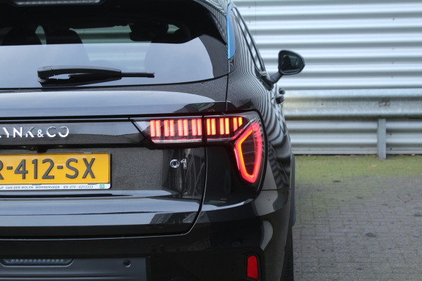 Lynk & Co 01 1.5 262pk PHEV 360 Camera BTW NL-Auto NAP Panoramadak Clima Cruise Navi Carplay 20"LMV El. Klep