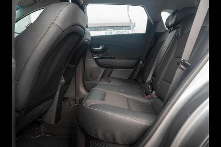 Kia Niro 1.6 GDi Hybrid DynamicLine | Navigatie | Achteruitrijcamera |