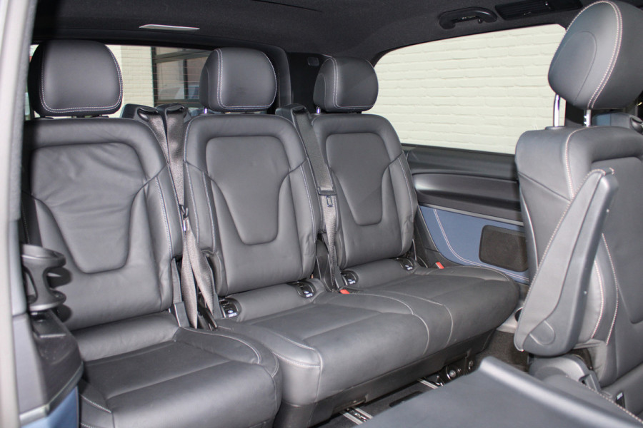 Mercedes-Benz Eqv 300 L2 / AMG / New Model / Panorama / 7-Persoons / 360 Camera / Vol Opties / NIEUWSTAAT