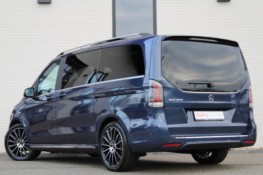 Mercedes-Benz Eqv 300 L2 / AMG / New Model / Panorama / 7-Persoons / 360 Camera / Vol Opties / NIEUWSTAAT